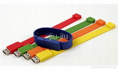 USB bracelet 