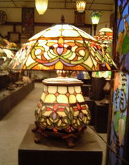 China Lotus Tiffany Lamps & Lighting Factory