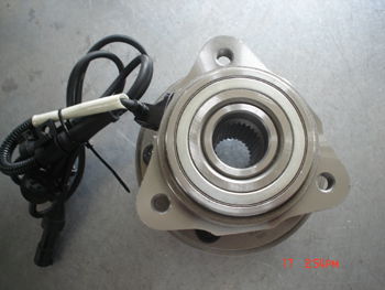 wheel hub 4