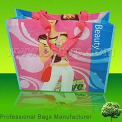 Laminated non woven bag