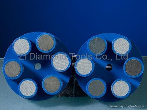 Diamond discs for dry polishing concrete