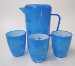 Pitcher with four cup 