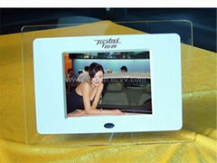 digital photo frame