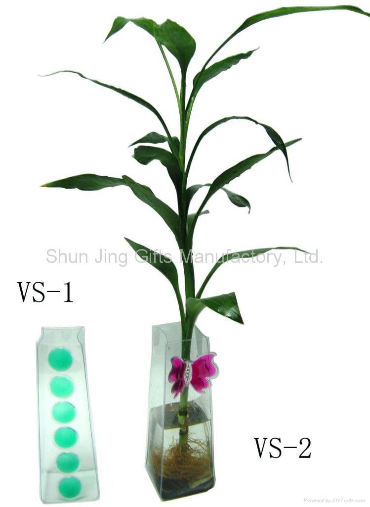 PVC vase 2