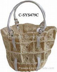 Straw handbag