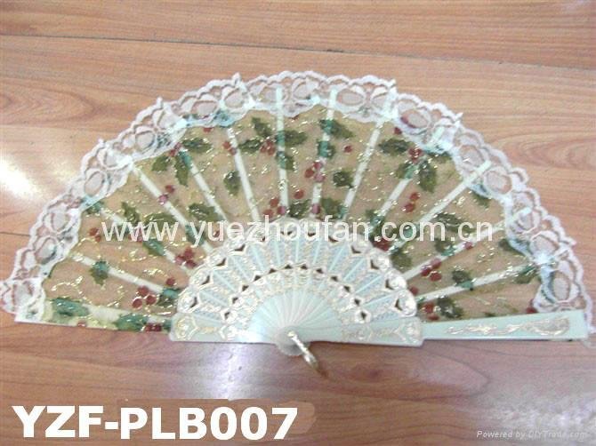 Spanish lace fan 3