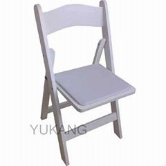 Wooden folding chair