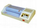 LAMINATOR    1