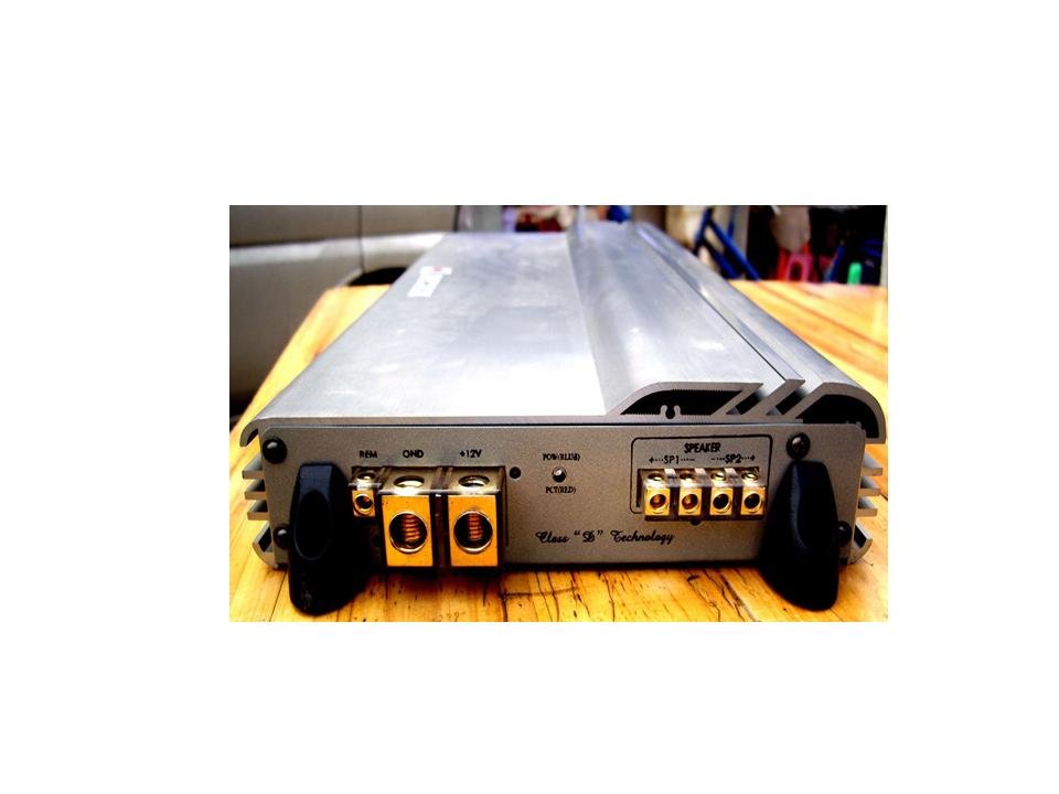 amplifier (AF-3000D) 3