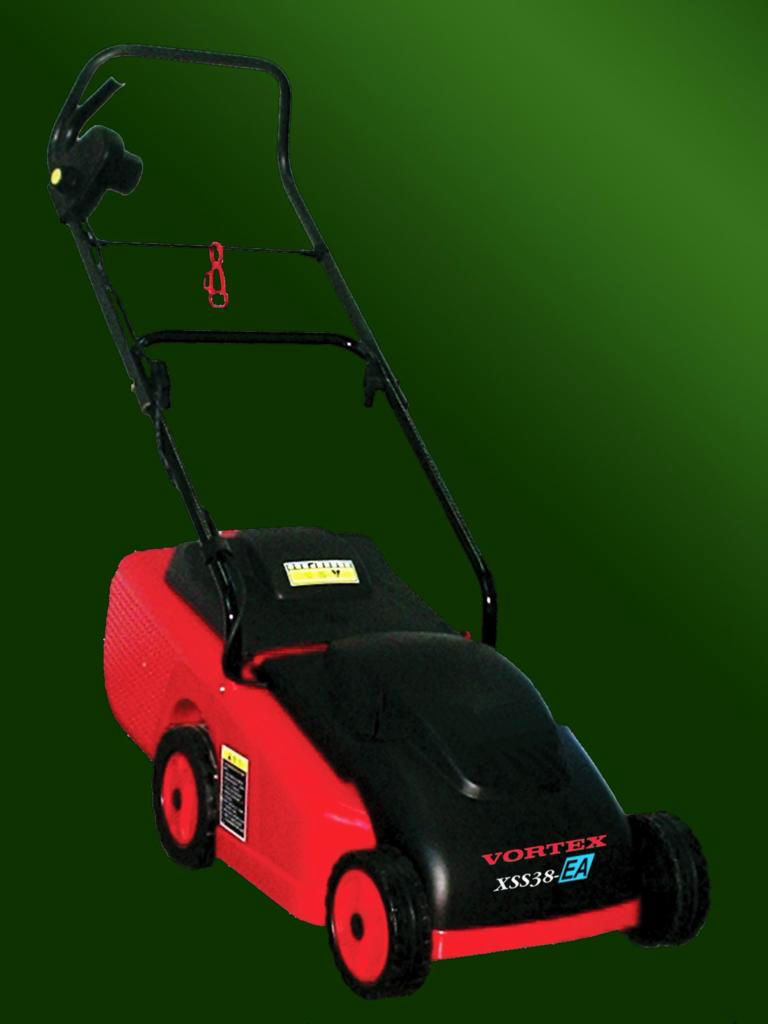 Hedge Trimmer 4