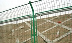 wire mesh fences 