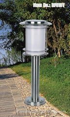 Solar lawn lamp