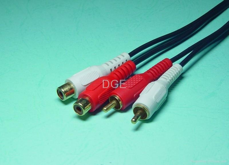 RCA  CABLE 3