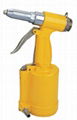 air-hydraulic riveter 1