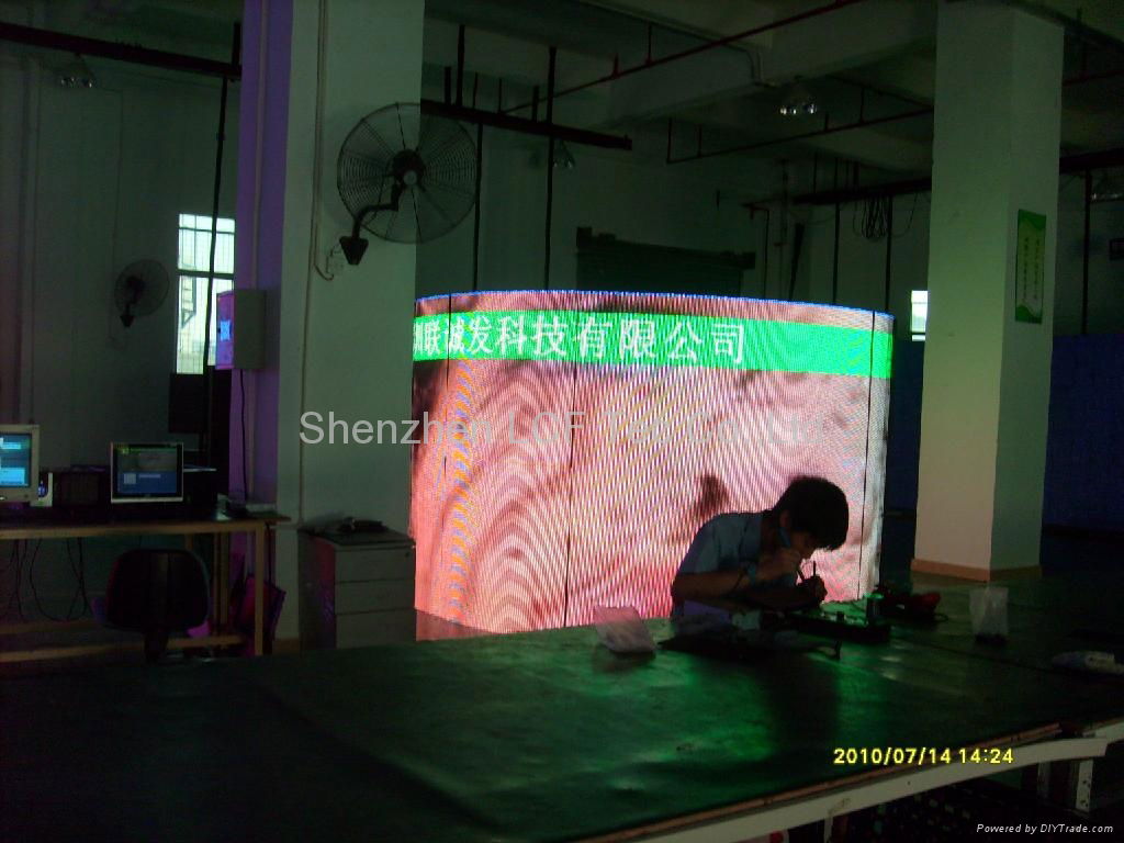 Round PH7.62 indoor Full color Led Screen Sign 5