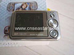 mp4 Player 2gb with 1.3 MP camera and FM radio 