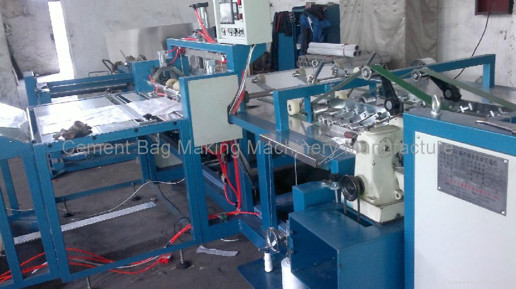 Auto bag cutting and sewing machine 4