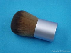 cosmetic brush