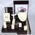 Wholesale Window Jewelry Display Case for Necklace Ring Earring  1