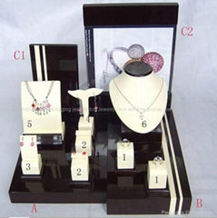 Wholesale Window Jewelry Display Case for Necklace Ring Earring