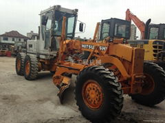 Mitsubishi MG330 Motor Grader