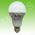 Dimmable E27 7W LED bulb 1
