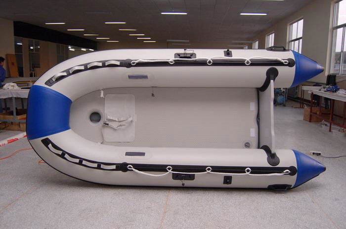 inflatable boat with CE 3