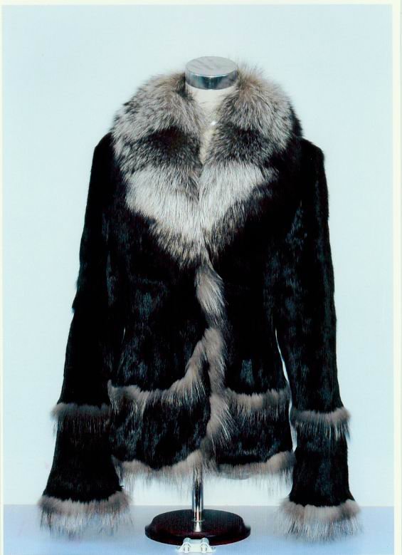 fur lady's garment