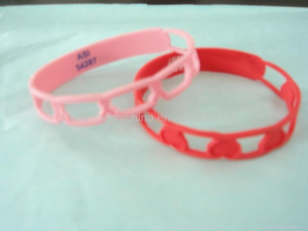 silicone Fashional hollowing bracelet  5