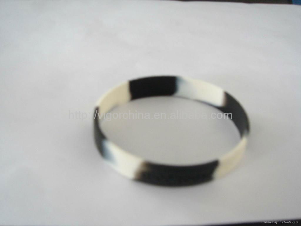 segmentation silicone bracelet  3