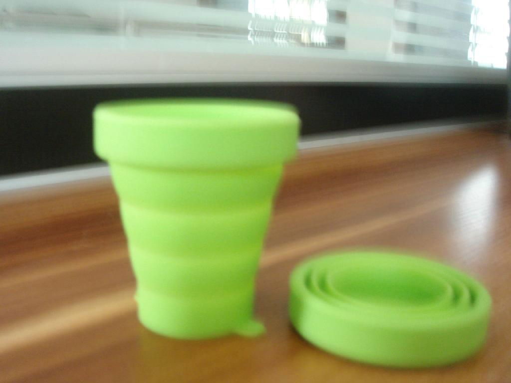 环保型硅胶折叠碗 2