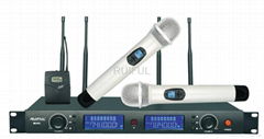 UHF wireless microphone