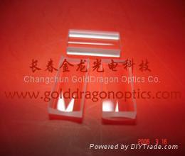 Optical cylindrical lenses 2