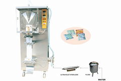 Automatic liquid packaging machine