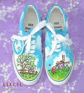 hand-painted canvas shoes 2