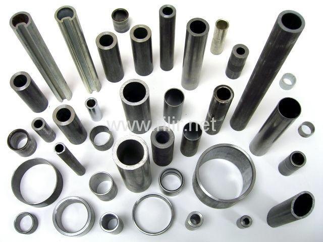 Seamless Stainless Steel Pipe For Fluid Transport 3