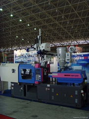 Close Loop Injection Molding Machine