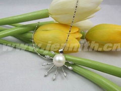 pearls necklace