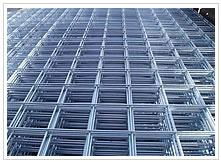 Welded wire mesh panels