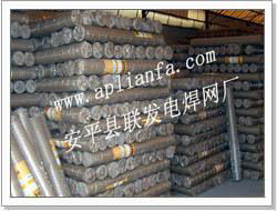 Galvanized iron welded wire mesh