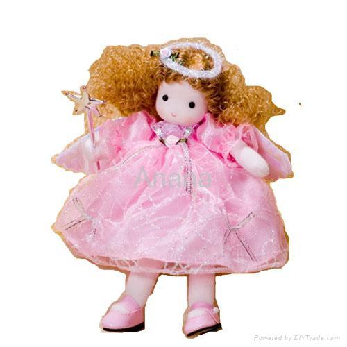 wind up musical dolls