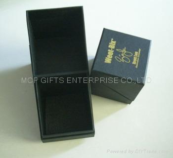 Custom gift box 3