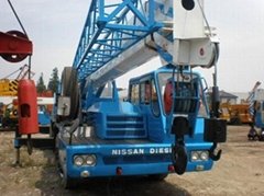 TADANO 35 ton  Cranes