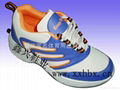 Retractable roller shoes