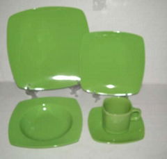 stock 20 pcs with glaze square dinner set