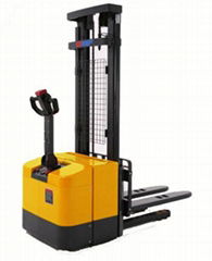 powered stacker truck,stacker truck