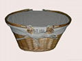 PICNIC BASKET/WILLOW BASKET/BREAD BASKET