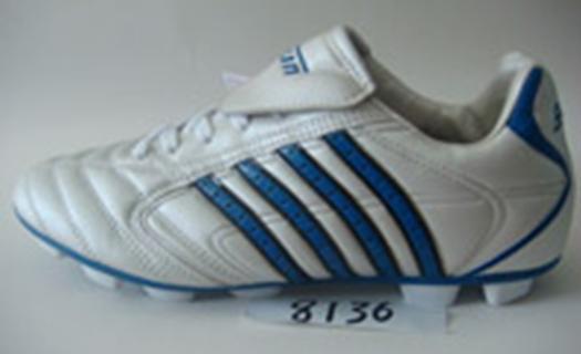 soccer shoes 5