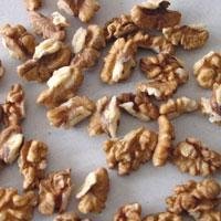 walnut kernel 4