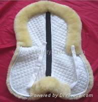 Saddle pad 